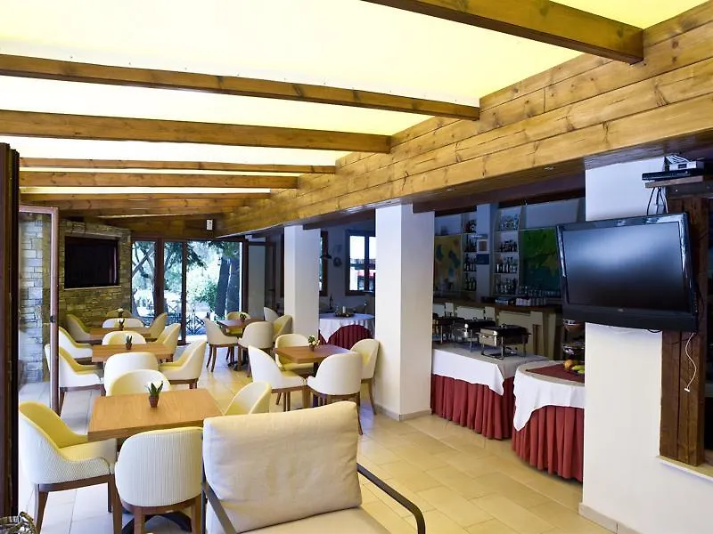 Kelyfos Hotel Neos Marmaras