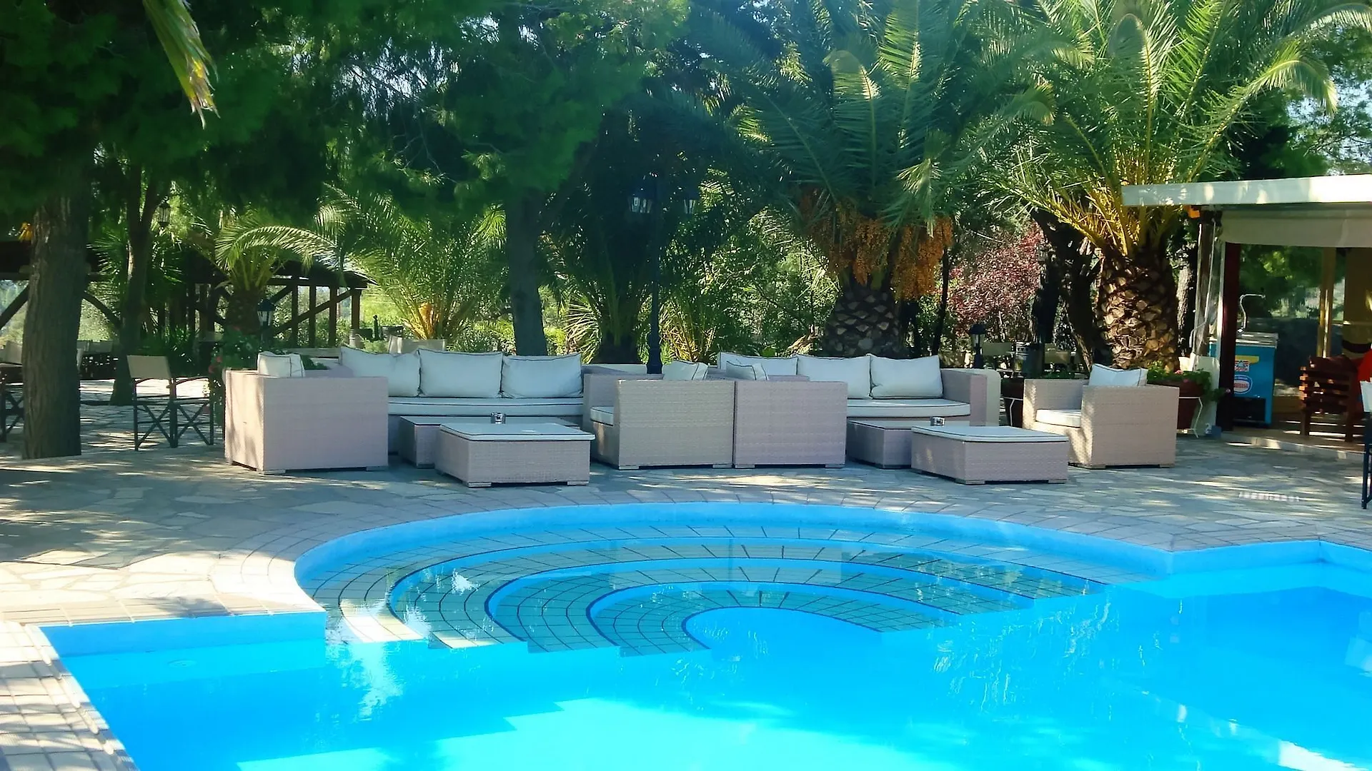 Kelyfos Hotel Neos Marmaras