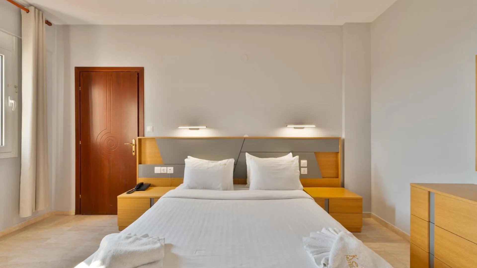 Kelyfos Hotel Neos Marmaras 4*,  Yunanistan