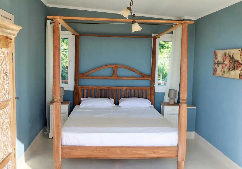 Kelyfos Hotel Neos Marmaras